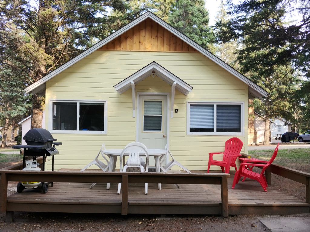 Cabin 17 – Thunderbird Bungalows